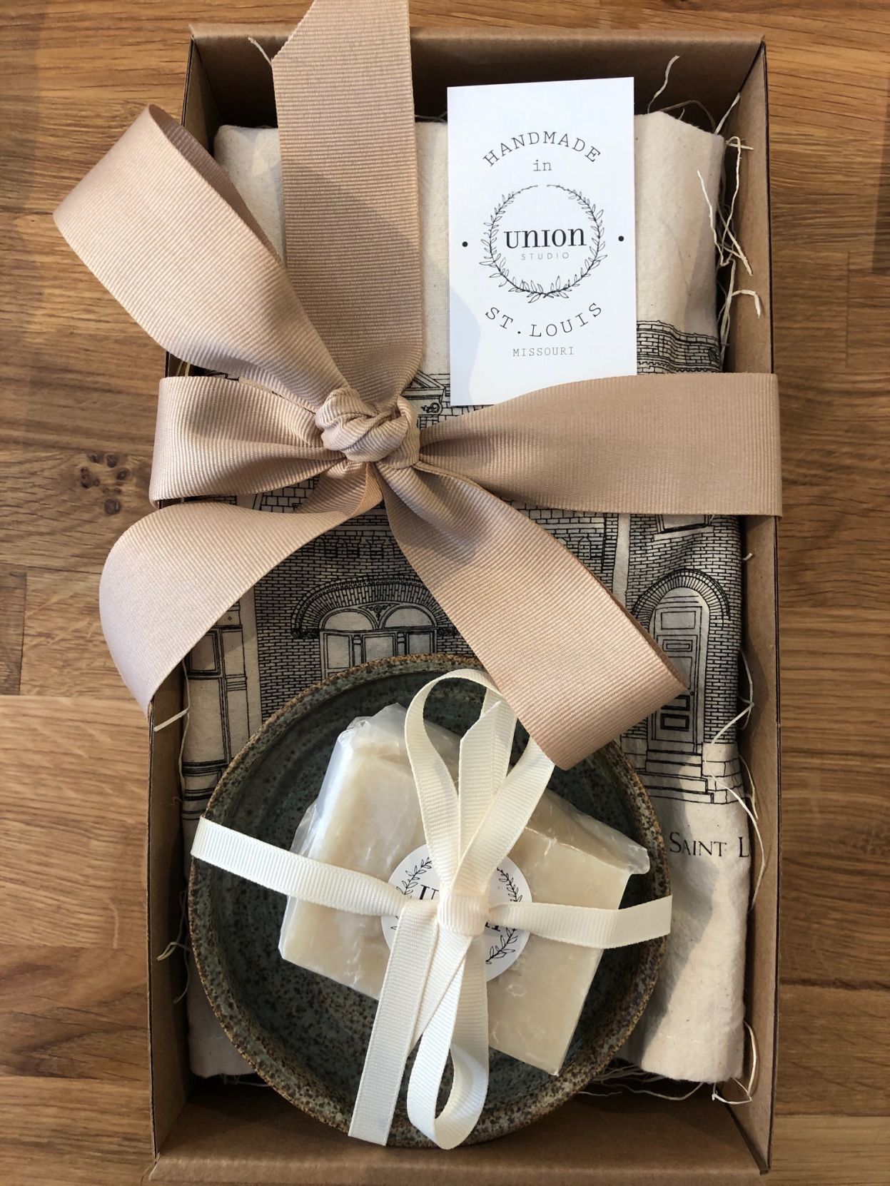 Home gift box